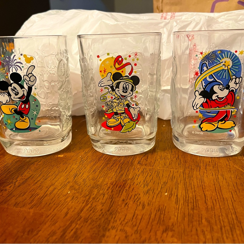 Y2K McDonalds x Disney Anniversary Liquid Receptacles